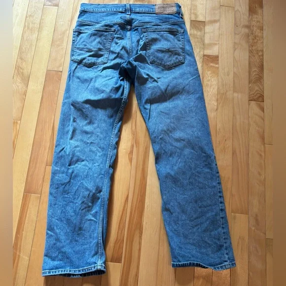 Classic Blue Denim Jeans Loose Fit - Picture 5 of 6